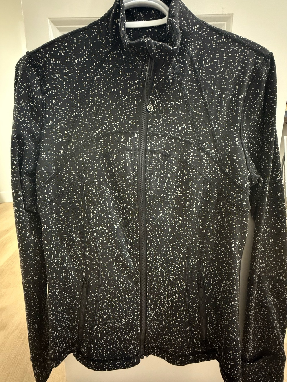 NWOT Lululemon Women’s Define jacket